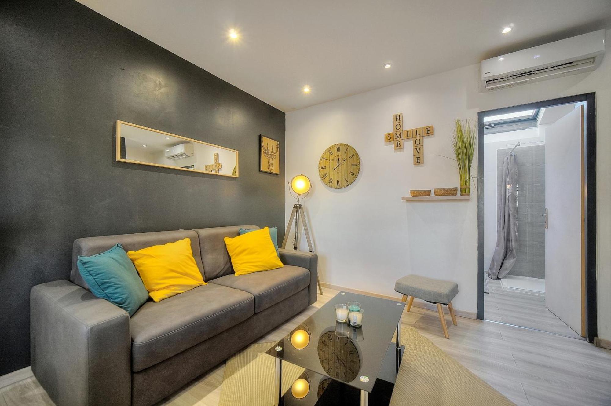 Le Chris - Centre - Wifi - Verriere Cote D'Azur Apartment Кан Стая снимка